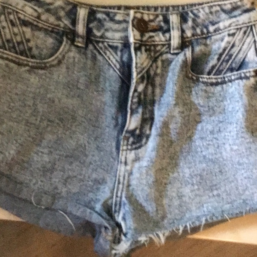 Bullhead Blue Jean Shorts Distressed High-Waisted